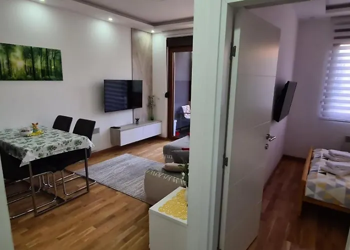 Moj Kutak 즐라티보